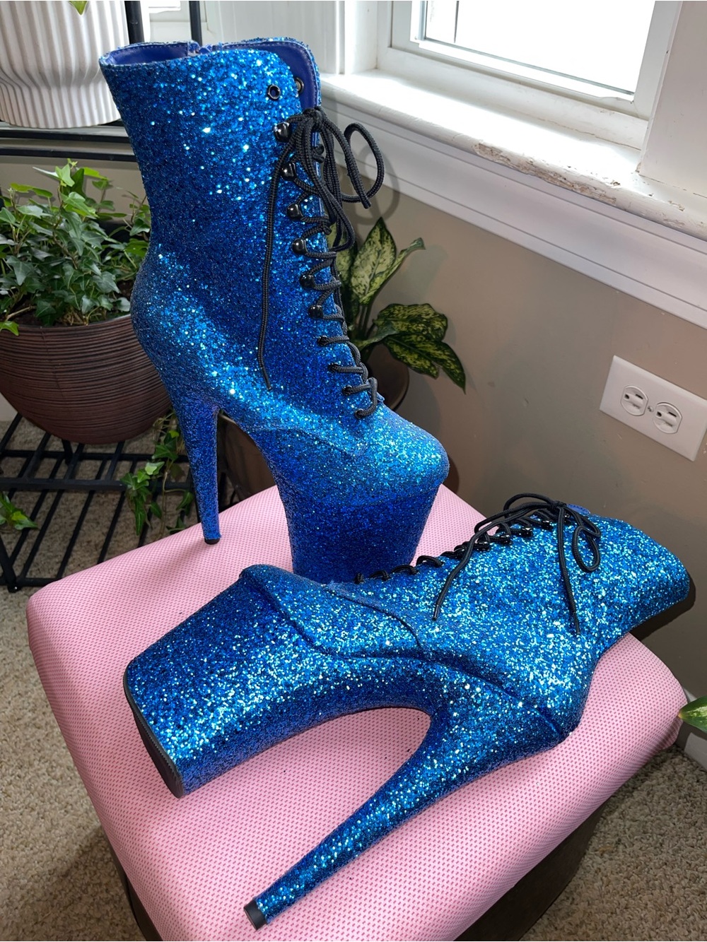 Pleaser Flamingo-1020GWR Lace-Up Front Glitter Ankle Boots (Size 9) - Picture 5 of 5